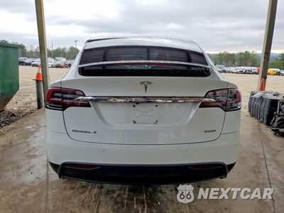 Zdjęcie 6 z 12 samochodu: 2017 TESLA MODEL X VIN:5YJXCBE24HF046164 - miniatura