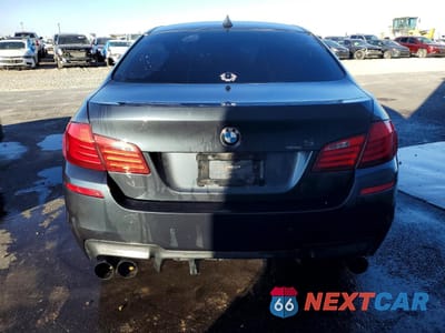 Zdjęcie 6 z 12 samochodu: 2013 BMW M5 VIN:WBSFV9C56DC773799 - miniatura