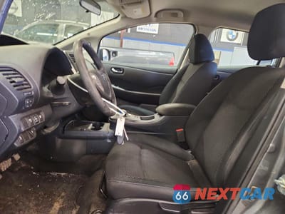 Zdjęcie 7 z 12 samochodu: 2017 NISSAN LEAF S VIN:1N4BZ0CP9HC307173 - miniatura