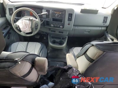 Zdjęcie 8 z 13 samochodu: 2012 NISSAN NV 1500 DELIVERY VAN VIN:1N6BF0KLXCN110024 - miniatura