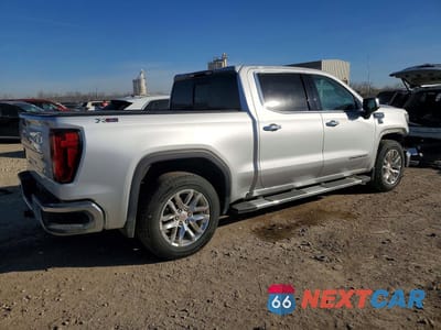 Trzecie zdjęcie samochodu z tyłu: 2020 GMC SIERRA K1500 SLT VIN:3GTU9DEDXLG171672 - miniatura