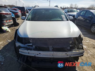 Piąte zdjęcie samochodu w środku: 2017 SUBARU OUTBACK 2.5I PREMIUM VIN:4S4BSAFC5H3272527 - miniatura