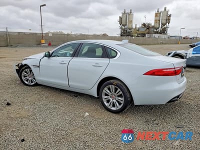 Drugie zdjęcie samochodu z przodu: 2016 JAGUAR XF PREMIUM VIN:SAJBD4BV9GCY13294 - miniatura