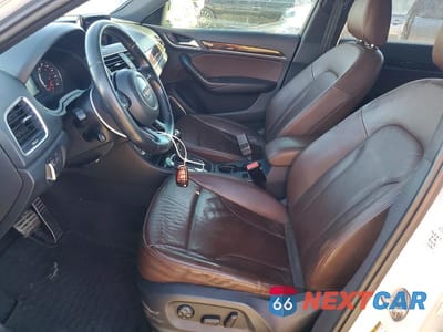 Zdjęcie 7 z 13 samochodu: 2015 AUDI Q3 PRESTIGE VIN:WA1FFCFS7FR010686 - miniatura