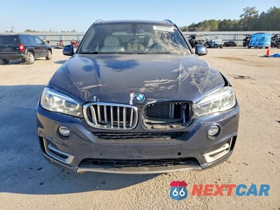 Piąte zdjęcie samochodu w środku: 2017 BMW X5 SDRIVE35I VIN:5UXKR2C30H0X03401 - miniatura