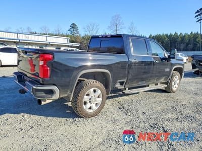 Trzecie zdjęcie samochodu z tyłu: 2021 CHEVROLET SILVERADO K2500 HEAVY DUTY LTZ VIN:1GC4YPEY7MF123931 - miniatura
