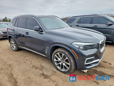 Czwarte zdjęcie samochodu z boku: 2023 BMW X5 XDRIVE40I VIN:5UXCR6C06P9N76326 - miniatura