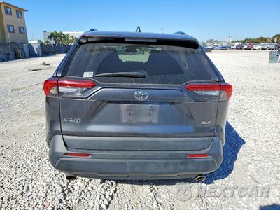Zdjęcie 6 z 14 samochodu: 2021 TOYOTA RAV4 XLE VIN:2T3W1RFV1MC123551 - miniatura