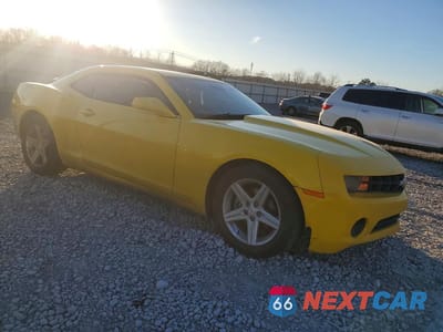 Czwarte zdjęcie samochodu z boku: 2013 CHEVROLET CAMARO LS VIN:2G1FA1E36D9156970 - miniatura