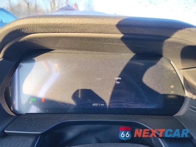 Zdjęcie 9 z 12 samochodu: 2023 JEEP GRAND CHEROKEE LAREDO VIN:1C4RJHAG5PC669582 - miniatura