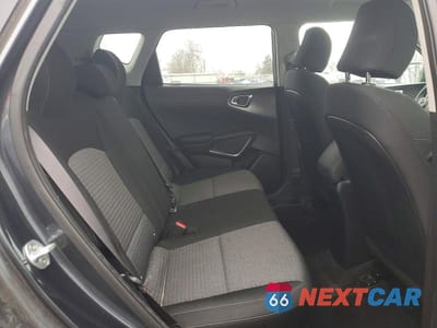 Zdjęcie 10 z 11 samochodu: 2020 KIA SOUL S VIN:KNDJ23AUXL7092750 - miniatura