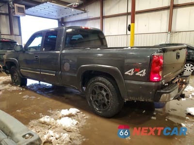 Drugie zdjęcie samochodu z przodu: 2005 CHEVROLET SILVERADO K1500 VIN:1GCEK19V05E161060 - miniatura