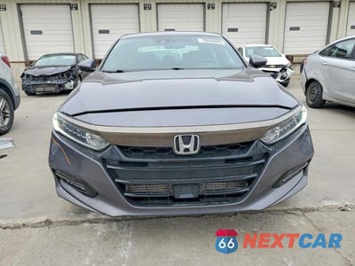 Piąte zdjęcie samochodu w środku: 2020 HONDA ACCORD SPORT VIN:1HGCV1F37LA013348 - miniatura