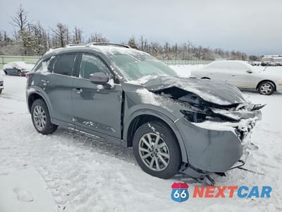 Czwarte zdjęcie samochodu z boku: 2025 MAZDA CX-5 PREFERRED VIN:JM3KFBCL8S0664310 - miniatura