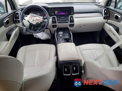 Zdjęcie 8 z 12 samochodu: 2022 KIA SORENTO EX VIN:5XYRH4LF3NG128273 - miniatura