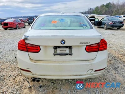 Zdjęcie 6 z 12 samochodu: 2013 BMW 328 I VIN:WBA3A5G52DNP23816 - miniatura