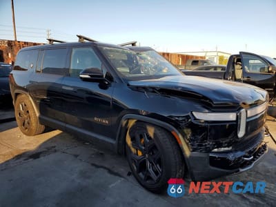 Czwarte zdjęcie samochodu z boku: 2022 RIVIAN R1S LAUNCH EDITION VIN:7PDSGABL1NN001954 - miniatura