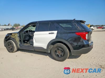 Drugie zdjęcie samochodu z przodu: 2023 FORD EXPLORER POLICE INTERCEPTOR VIN:1FM5K8AB3PGA32663 - miniatura