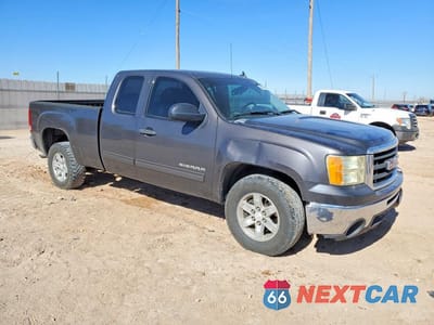 Czwarte zdjęcie samochodu z boku: 2011 GMC SIERRA C1500 SLE VIN:1GTR1VE07BZ253180 - miniatura