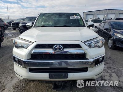 Piąte zdjęcie samochodu w środku: 2014 TOYOTA 4RUNNER SR5 VIN:JTEBU5JRXE5166247 - miniatura