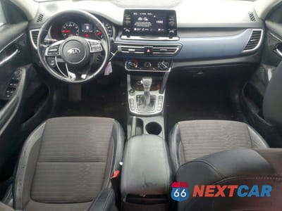 Zdjęcie 8 z 11 samochodu: 2021 KIA SELTOS S VIN:KNDEUCAA0M7041311 - miniatura