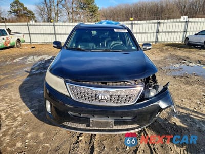 Piąte zdjęcie samochodu w środku: 2014 KIA SORENTO SX VIN:5XYKWDA73EG446705 - miniatura