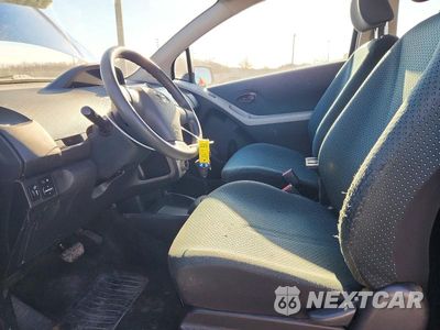 Zdjęcie 7 z 11 samochodu: 2007 TOYOTA YARIS BASE VIN:JTDJT923475099684 - miniatura
