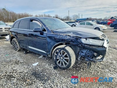 Czwarte zdjęcie samochodu z boku: 2017 AUDI Q7 PREMIUM PLUS VIN:WA1LAAF74HD015040 - miniatura