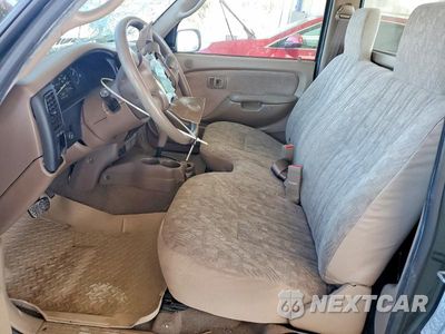 Zdjęcie 7 z 11 samochodu: 2003 TOYOTA TACOMA VIN:5TENL42N93Z282883 - miniatura