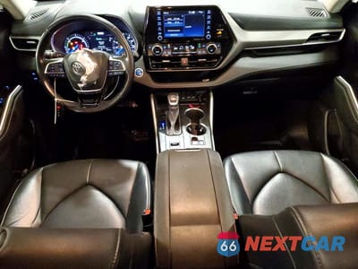 Zdjęcie 8 z 12 samochodu: 2021 TOYOTA HIGHLANDER HYBRID XLE VIN:5TDGBRCH4MS515780 - miniatura