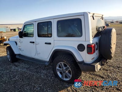 Drugie zdjęcie samochodu z przodu: 2020 JEEP WRANGLER UNLIMITED SAHARA VIN:1C4HJXEN4LW166116 - miniatura