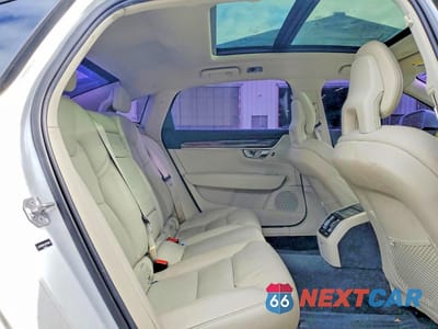 Zdjęcie 10 z 12 samochodu: 2018 VOLVO S90 T6 MOMENTUM VIN:LVY992MK6JP033669 - miniatura
