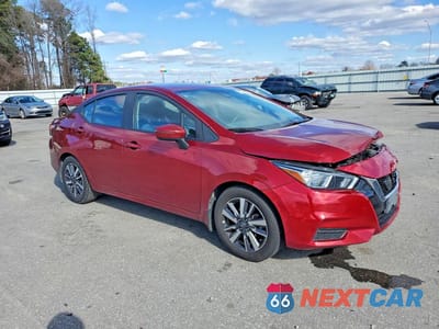 Czwarte zdjęcie samochodu z boku: 2020 NISSAN VERSA SV VIN:3N1CN8EV0LL857429 - miniatura