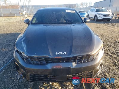 Piąte zdjęcie samochodu w środku: 2025 KIA K5 LXS VIN:KNAG24J75S5364882 - miniatura