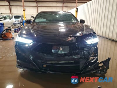 Piąte zdjęcie samochodu w środku: 2023 ACURA TLX TYPE S VIN:19UUB7F98PA002000 - miniatura