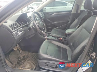 Zdjęcie 7 z 11 samochodu: 2018 VOLKSWAGEN PASSAT VIN:1VWAA7A31JC004056 - miniatura