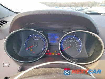 Zdjęcie 9 z 12 samochodu: 2011 HYUNDAI TUCSON GLS VIN:KM8JUCAC5BU281593 - miniatura