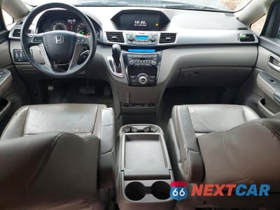 Zdjęcie 8 z 13 samochodu: 2013 HONDA ODYSSEY EXL VIN:5FNRL5H67DB014229 - miniatura