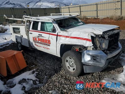 Czwarte zdjęcie samochodu z boku: 2019 GMC SIERRA K2500 UTILITY / SERVICE TRUCK VIN:2GD22NEG8K1142721 - miniatura