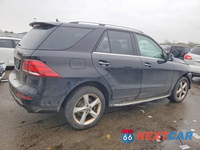 Trzecie zdjęcie samochodu z tyłu: 2019 MERCEDES-BENZ GLE 400 4MATIC VIN:4JGDA5GB0KB212919 - miniatura