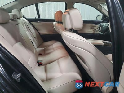 Zdjęcie 10 z 12 samochodu: 2011 BMW 535 XI VIN:WBAFU7C58BC873220 - miniatura