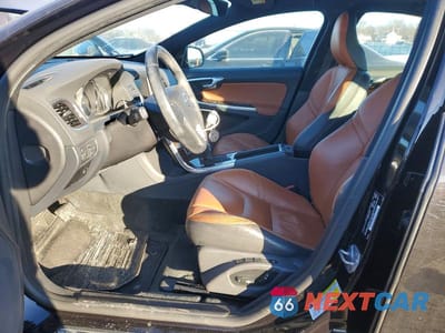 Zdjęcie 7 z 12 samochodu: 2015 VOLVO S60 PREMIER VIN:YV126MFK4F1353751 - miniatura