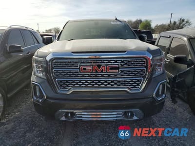 Piąte zdjęcie samochodu w środku: 2020 GMC SIERRA K1500 DENALI VIN:1GTU9FEL6LZ174412 - miniatura