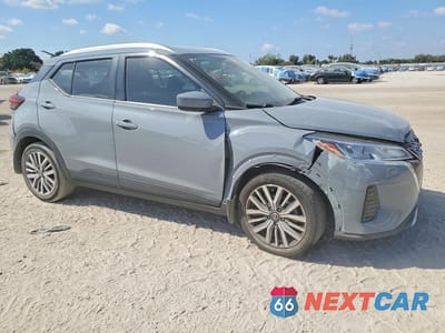 Czwarte zdjęcie samochodu z boku: 2021 NISSAN KICKS SV VIN:3N1CP5CV5ML483395 - miniatura