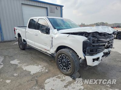 Czwarte zdjęcie samochodu z boku: 2025 FORD F250 SUPER DUTY VIN:1FT8W2BM1SEC05359 - miniatura
