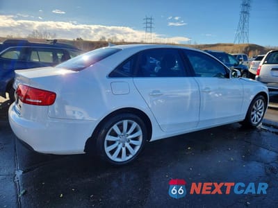 Trzecie zdjęcie samochodu z tyłu: 2010 AUDI A4 PREMIUM PLUS VIN:WAUFFAFL5AN062110 - miniatura