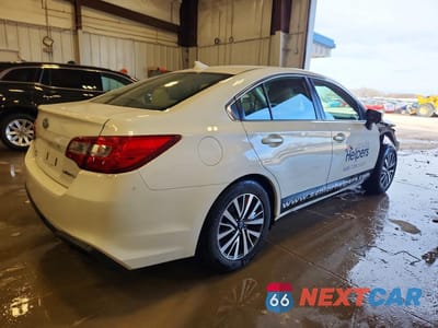 Trzecie zdjęcie samochodu z tyłu: 2018 SUBARU LEGACY 2.5I PREMIUM VIN:4S3BNAC60J3036027 - miniatura