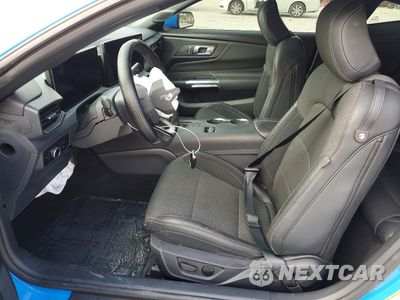 Zdjęcie 7 z 13 samochodu: 2025 FORD MUSTANG VIN:1FA6P8TH3S5118528 - miniatura