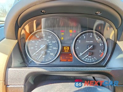 Zdjęcie 9 z 12 samochodu: 2015 BMW X1 XDRIVE28I VIN:WBAVL1C58FVY28848 - miniatura