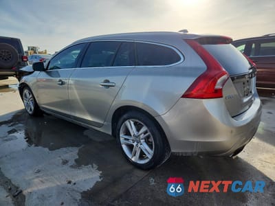 Drugie zdjęcie samochodu z przodu: 2015 VOLVO V60 PREMIER VIN:YV140MEK7F1244745 - miniatura